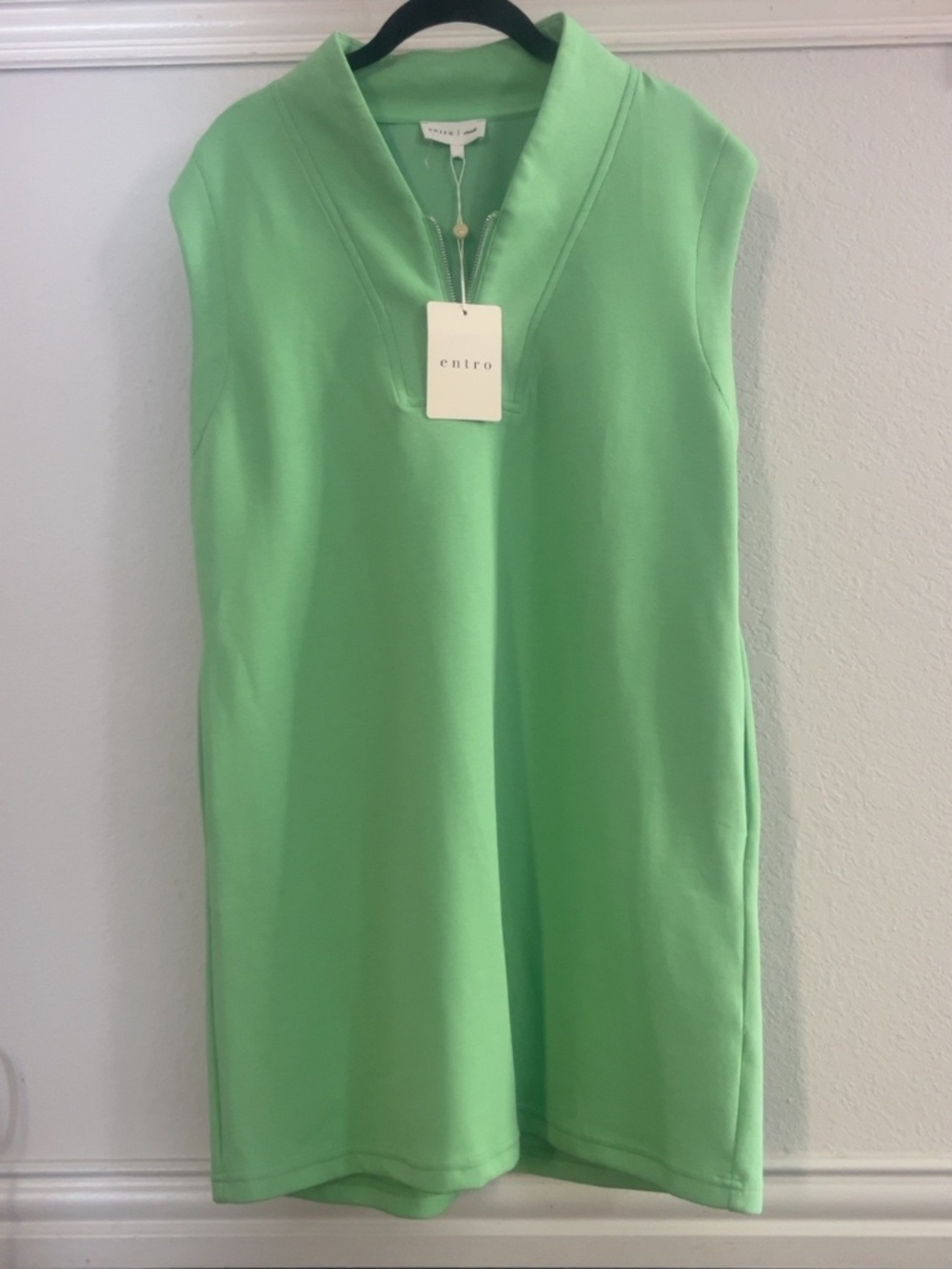 Entro NWT Green Quarter Zip Sleeveless Mini Shift Dress Size Small